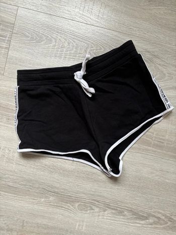 Short Jennyfer