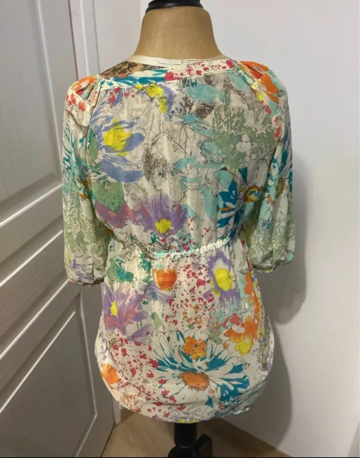 Magnifique blouse resserrée a la taille Esprit taille 40 - photo numéro 3