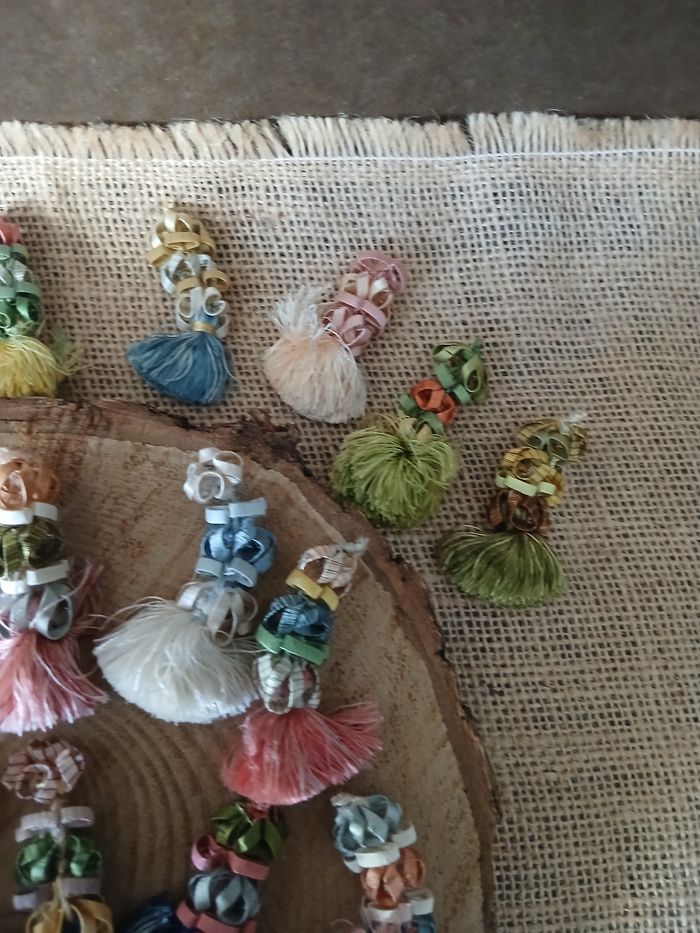 Lot de 25 pompons multicolore guipure - photo numéro 4