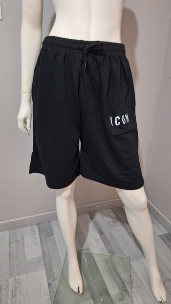 Short taille XL neuf