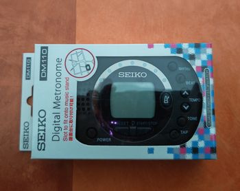 Métronome seiko DM110