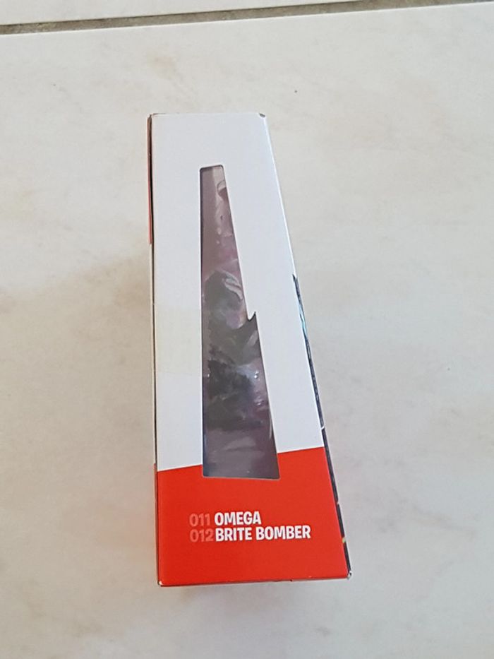 Figurine Fortnite 011 Omega 012 Brite - photo numéro 2