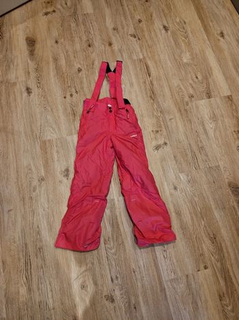 Pantalon de ski avec bretelles et scratch ceinture. Taille 6 ans. Decathlon Wed'ze. Bon état