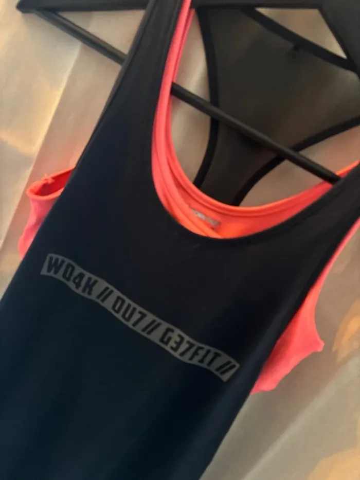 Débardeur de sport avec brassière intégrée Primark - photo numéro 2