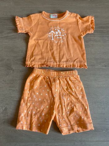 Ensemble blouse et short orange 6mois