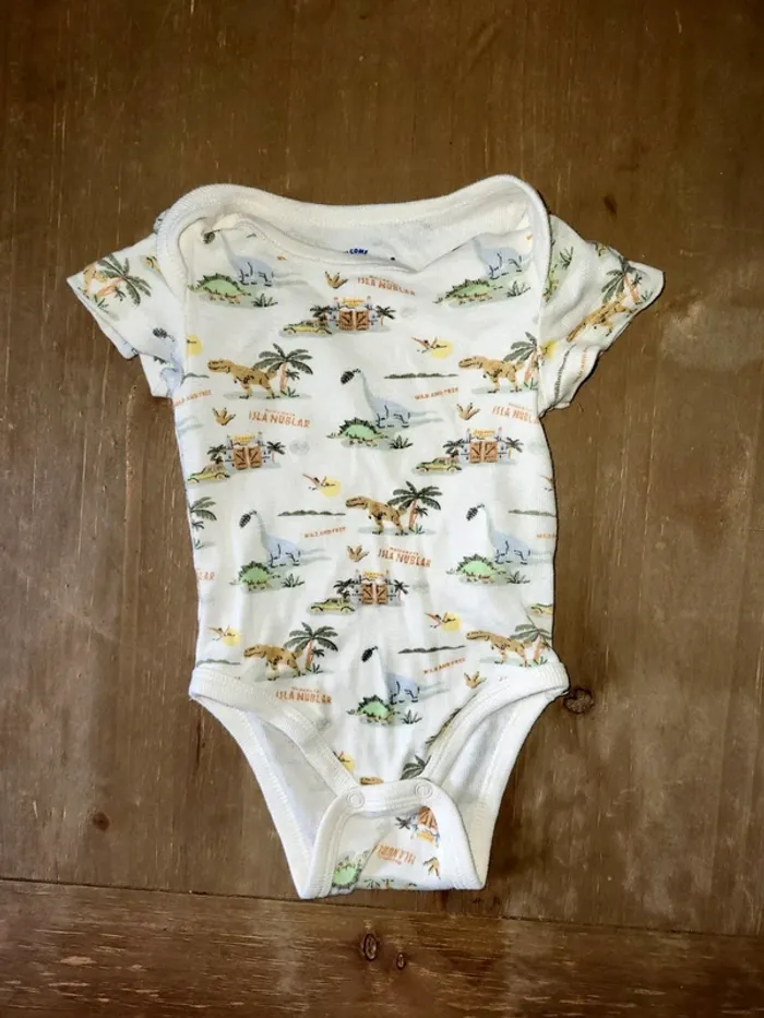 Lot bébé garçon dinosaure. - photo numéro 4