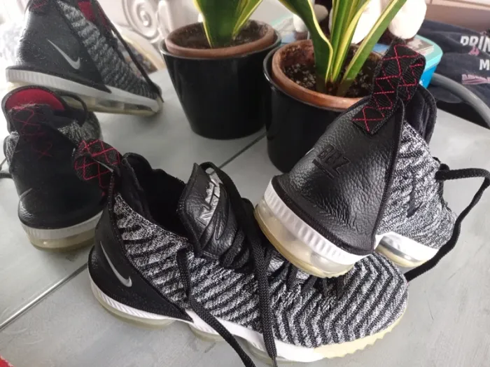 Basket Nike LeBron 43 - photo numéro 18