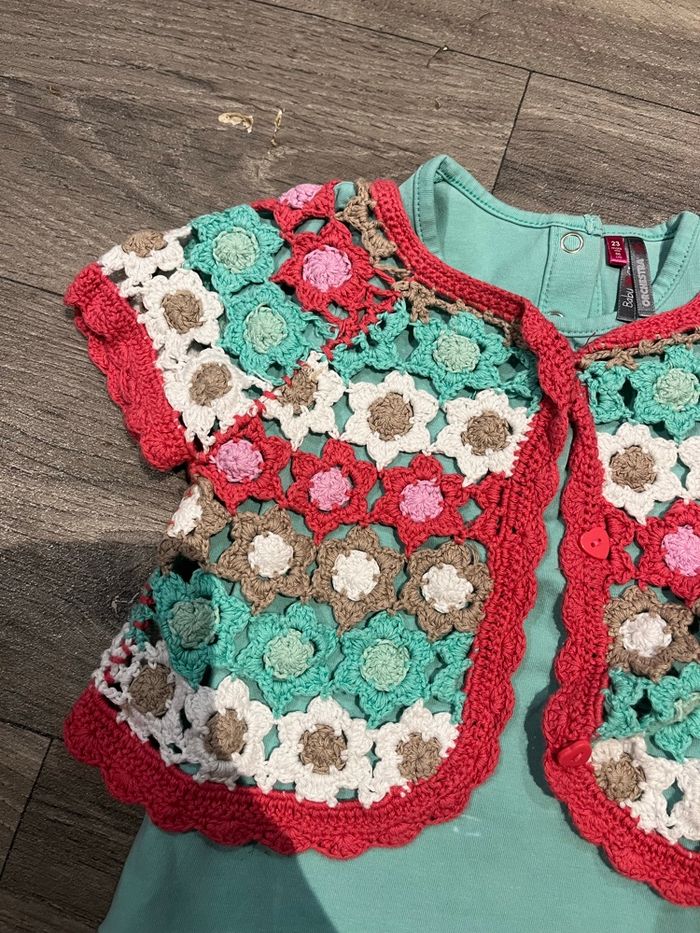 T-shirt avec gilet en laine - photo numéro 2