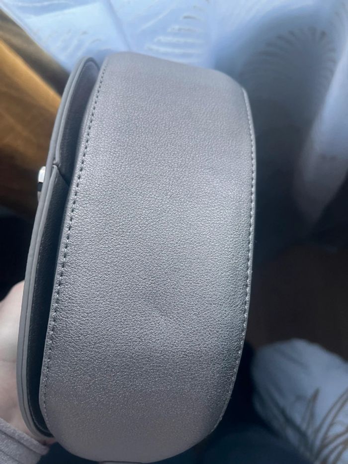 Sac à main gris taupe irisée - photo numéro 4
