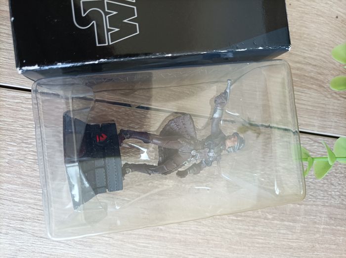 Figurine Zam Wesell pièce d'échecs star wars Altaya - photo numéro 4