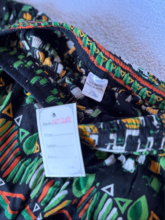 Jupe crêpe vert - photo numéro 3