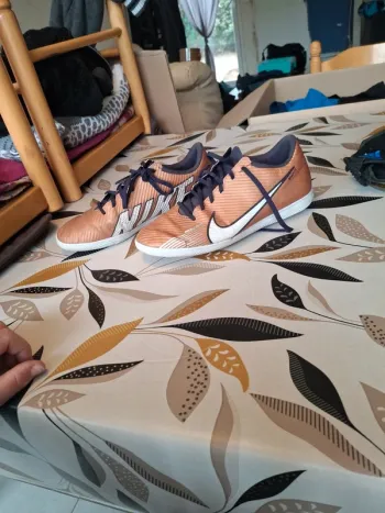 Chaussure foot salle