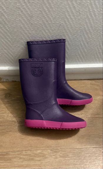 Bottes boatilus 