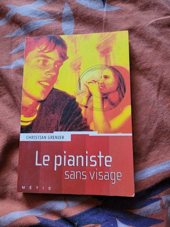 Le pianiste sans visage Grenier
