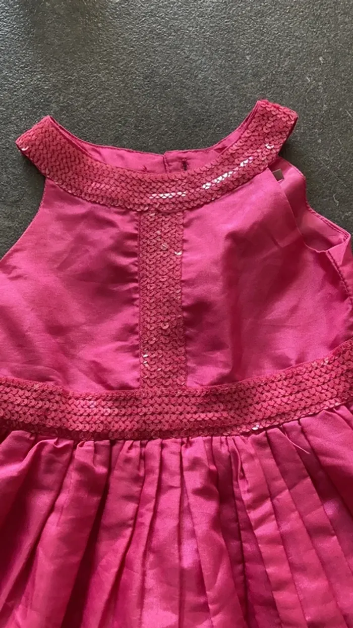 Robe fille 3 ans - photo numéro 4