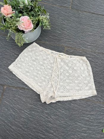 Short plage  en crochet avec cordon