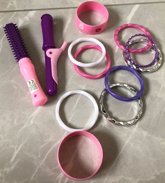 Jouet bracelet brosse de coiffure