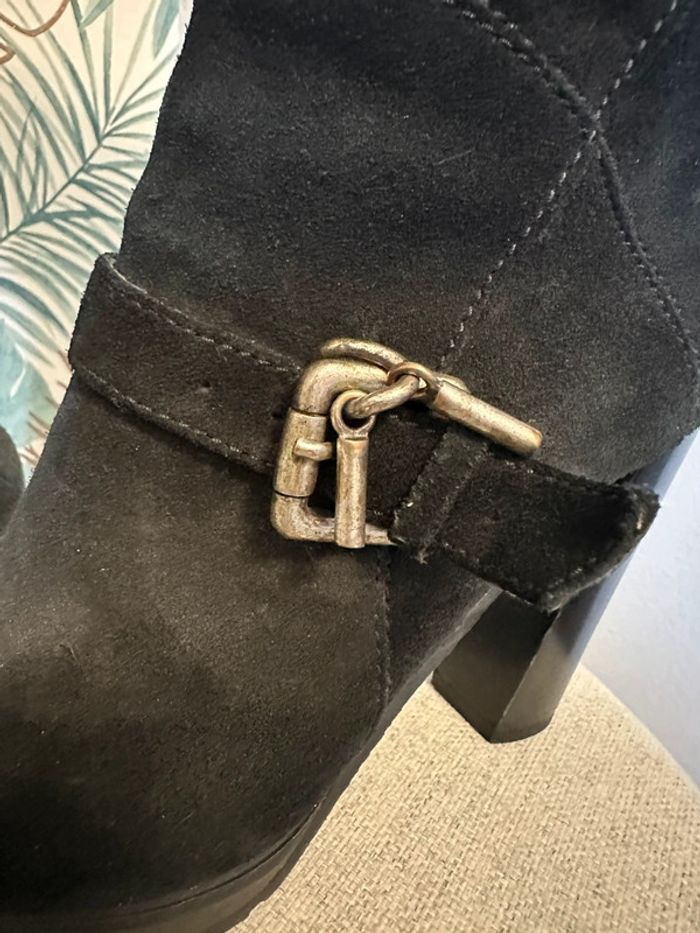 Bottes hautes daim noir San Marina t38 - photo numéro 11