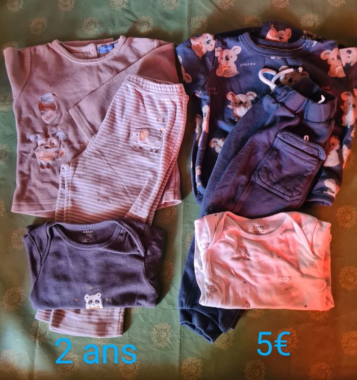 Lot vêtements  2 ans