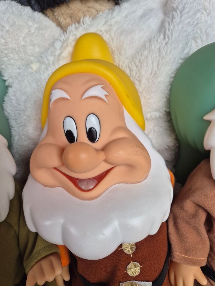 Blanche neige et les 7 nains - photo numéro 6