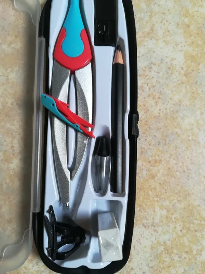 Kit compas, neuf avec étiquette - photo numéro 3