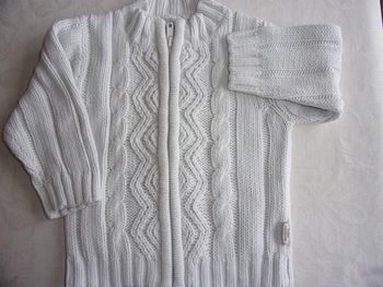 Gilet zippé - torsadé - 12 mois