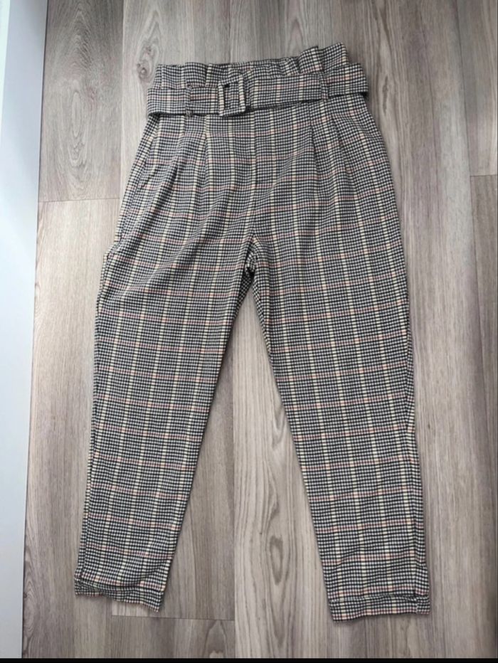 Pantalon cigarette Bershka