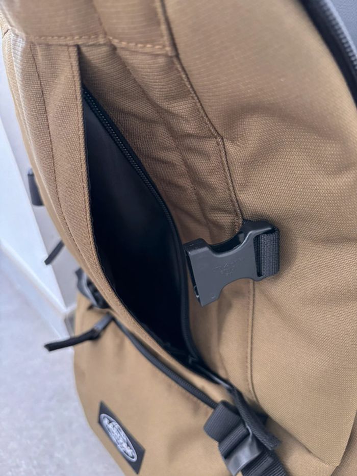 Sac à dos Eastpak Floid 16 litres Neuf - photo numéro 6