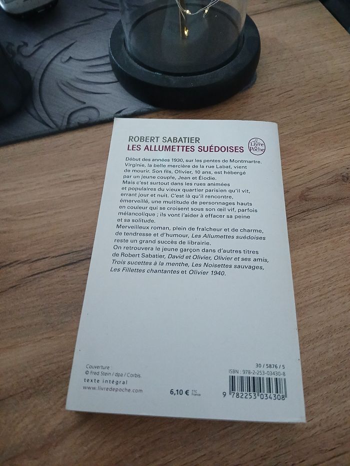 LIVRE LES ALLUMETTES SUEDOISE DE ROBERT SABATIER - photo numéro 2