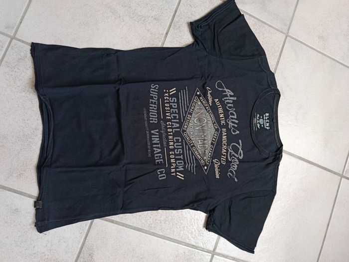 4 Tee shirts - photo numéro 4