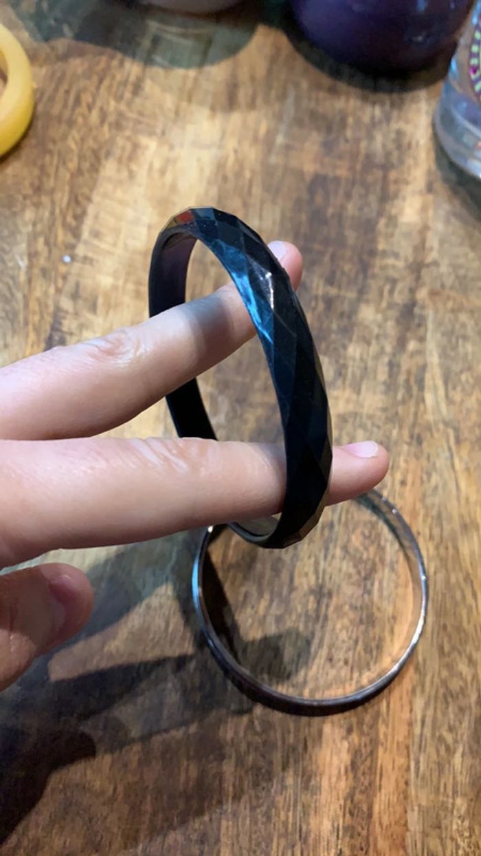 Lot bracelet rigide noir et argenté - photo numéro 7