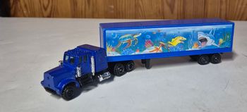 Camion jouet bleu ocean aquarium semi remorque ky vintage
