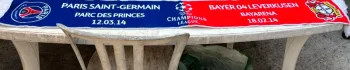 Écharpe PSG Ligue des Champions 2014 – Match contre Leverkusen + autographes verratti