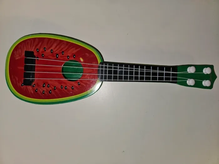 Guitare enfant - photo numéro 2