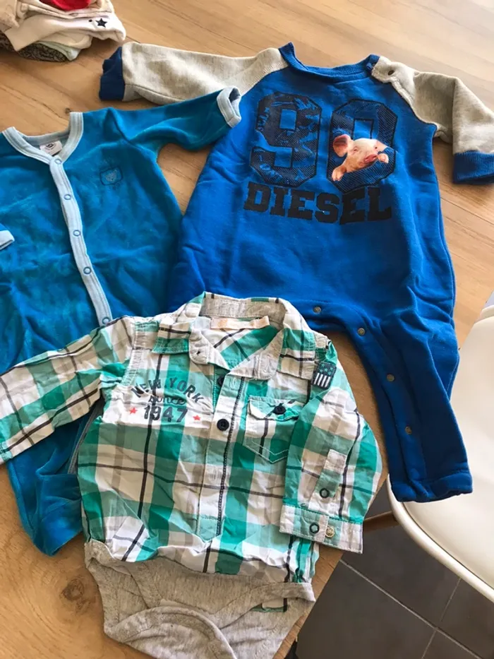 Lot pyjamas body taille 3 mois