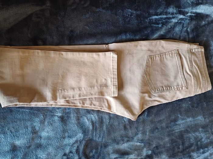 Lot pantalons 36 et un pantacourt burton camaïeu etam - photo numéro 8
