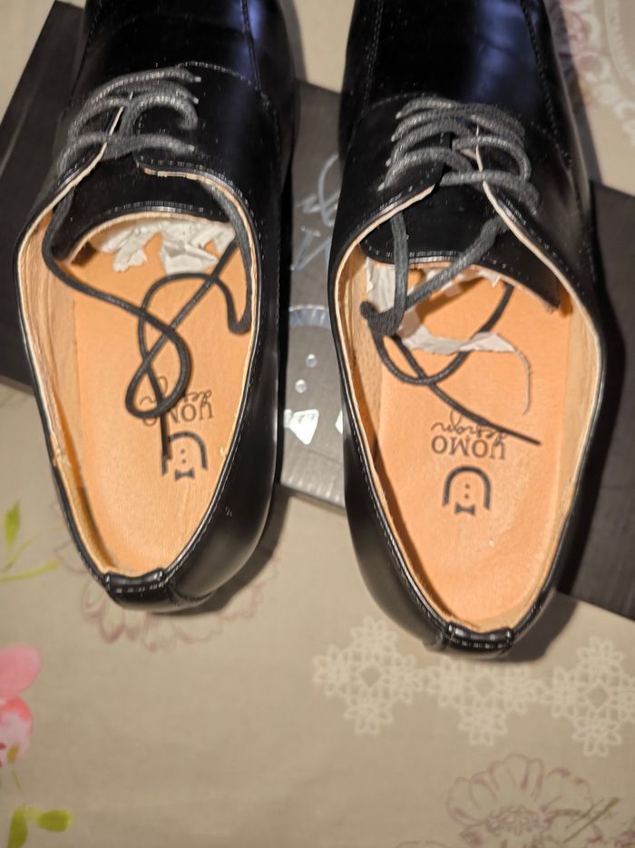 Chaussures comme neuves - photo numéro 2