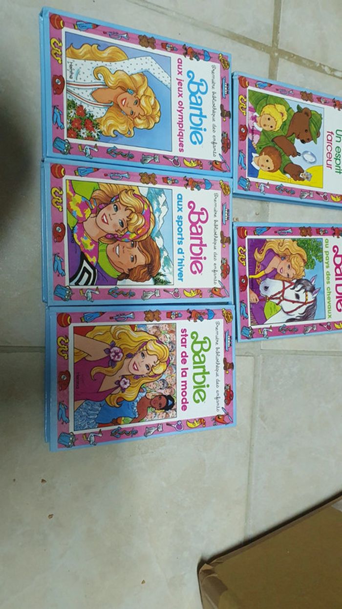 6 livres barbie et autres première bibliothèque enfant - photo numéro 4