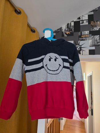 Pull a capuche
