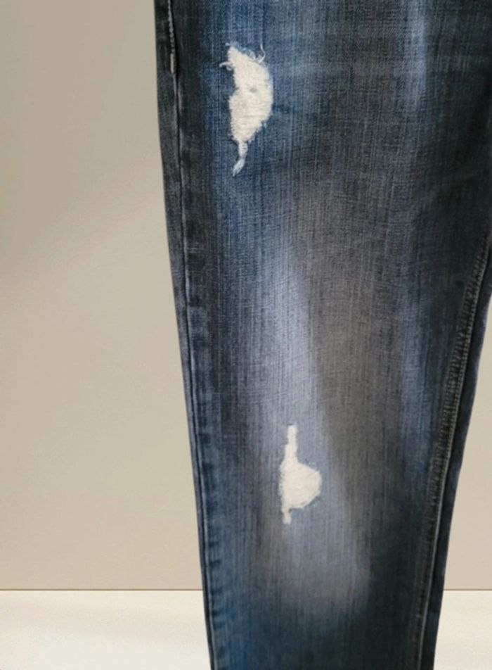 Jean slim Cerruti Taille 40 - photo numéro 3