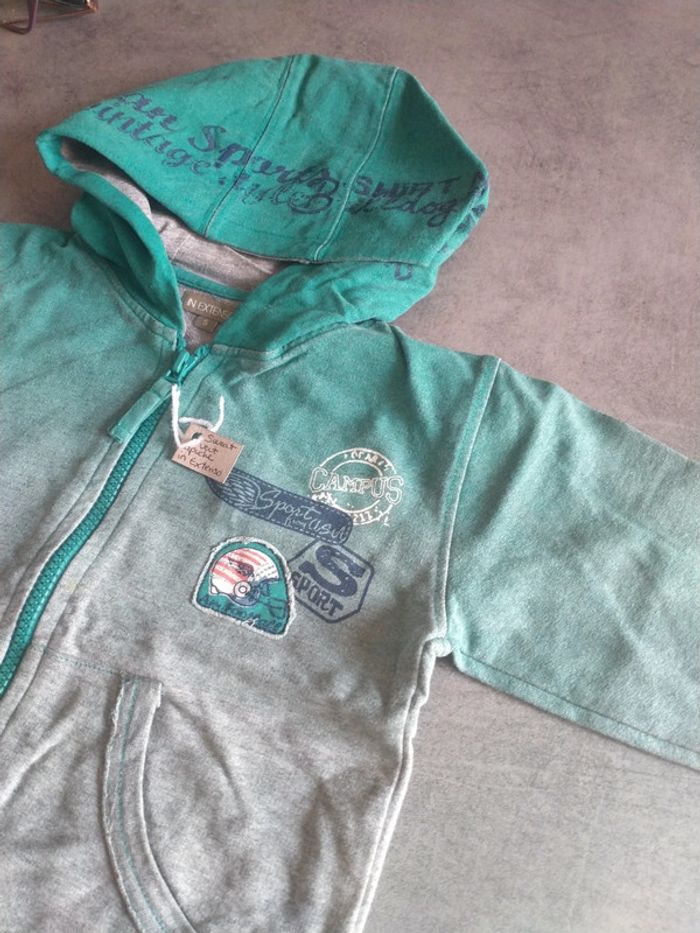 Sweat à capuche " in extenso" 5 ans - photo numéro 3