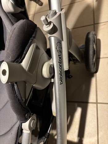 Poussette bébé confort 