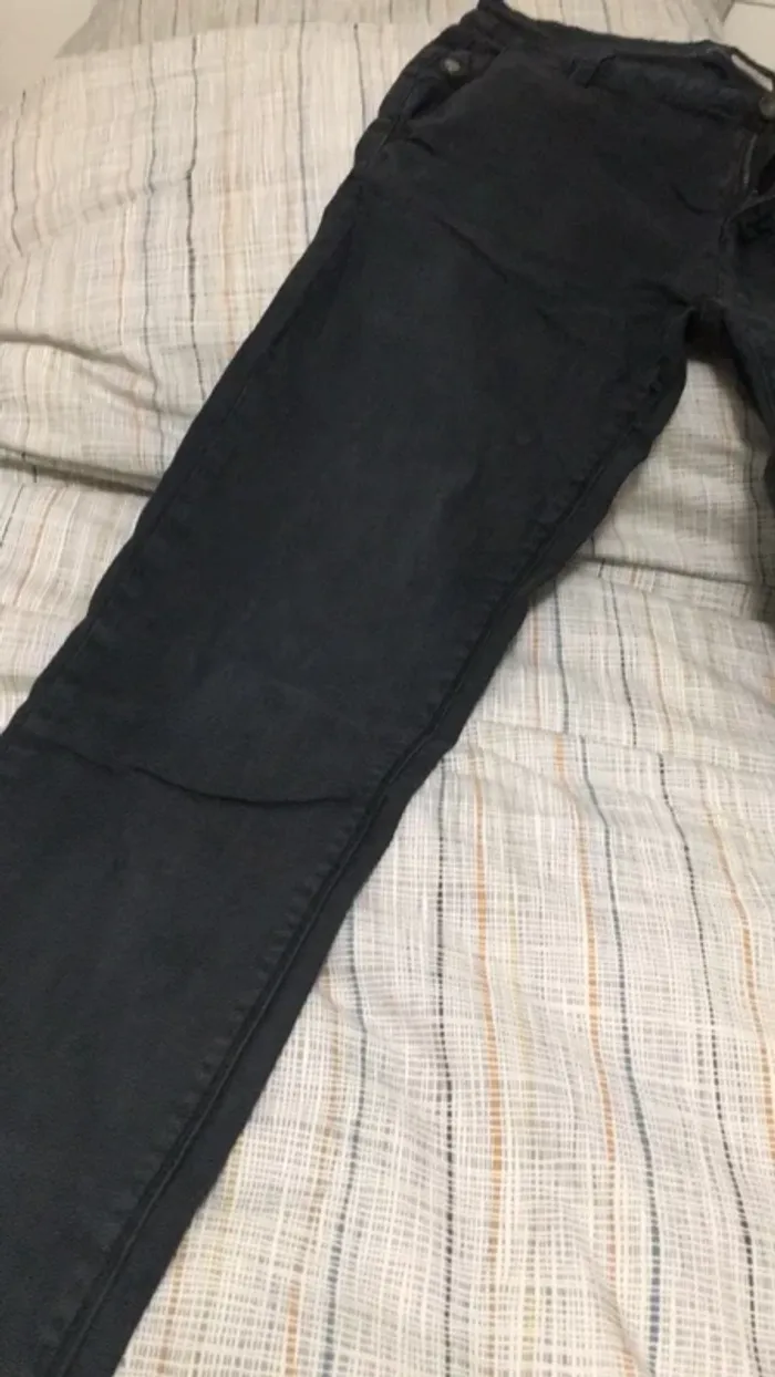Jean pull and béer taille 40 ( taille petit ) - photo numéro 2