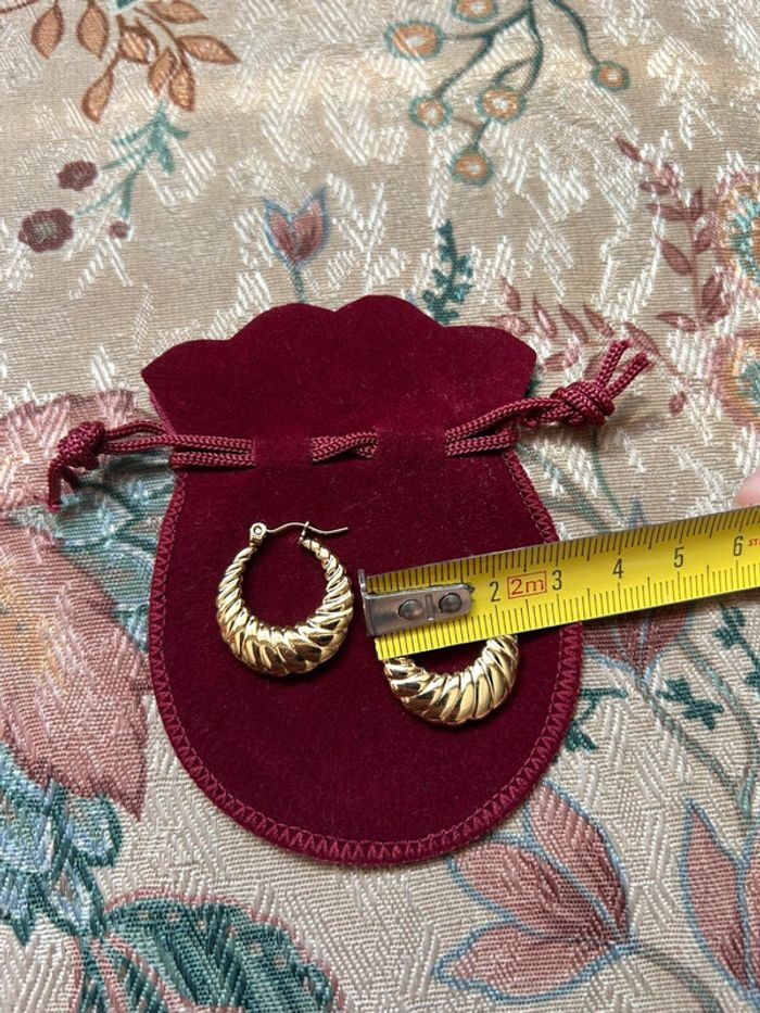 Paire de créoles torsadés modèle « Bernadette » - photo numéro 4