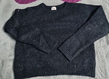 Pull bleu pailleté 10 ans