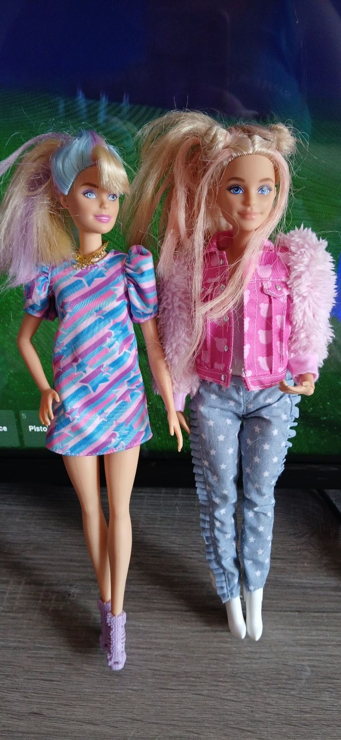 Voiture et barbies extra - photo numéro 10
