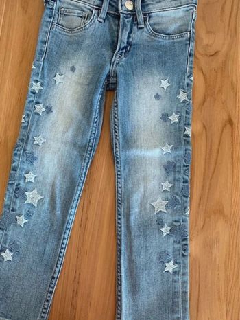 Jean étoiles H&M en 2-3 ans
