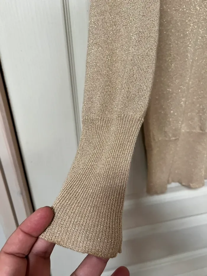 Pull fin col V beige à paillettes doré, taille 42 - photo numéro 5