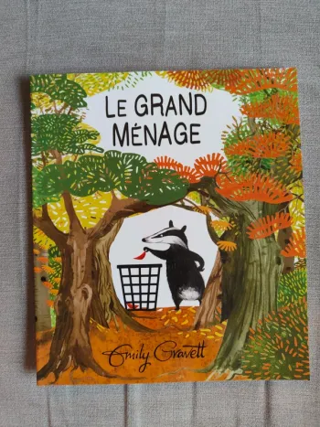 Livre Le grand ménage Emily Gravett École des max