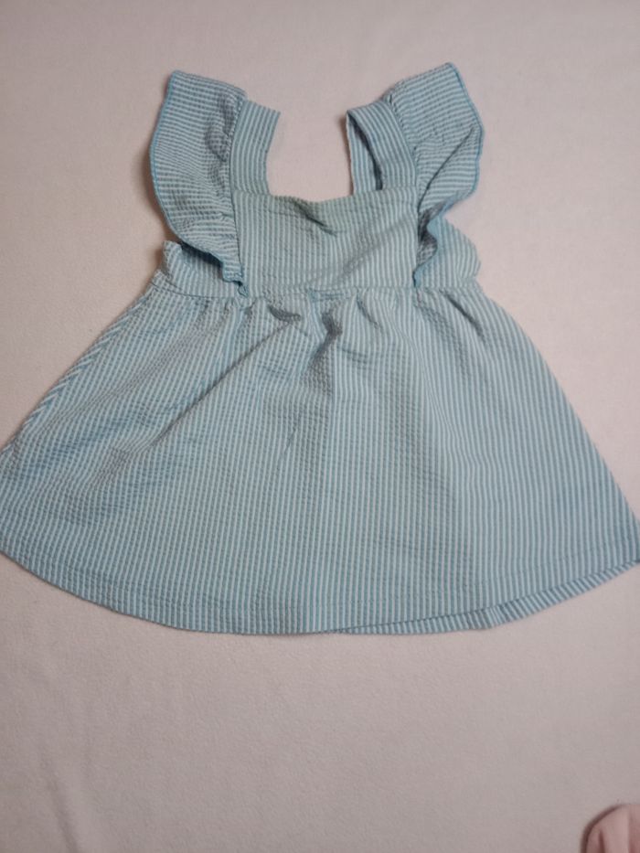 Lot de 2 robes - photo numéro 2